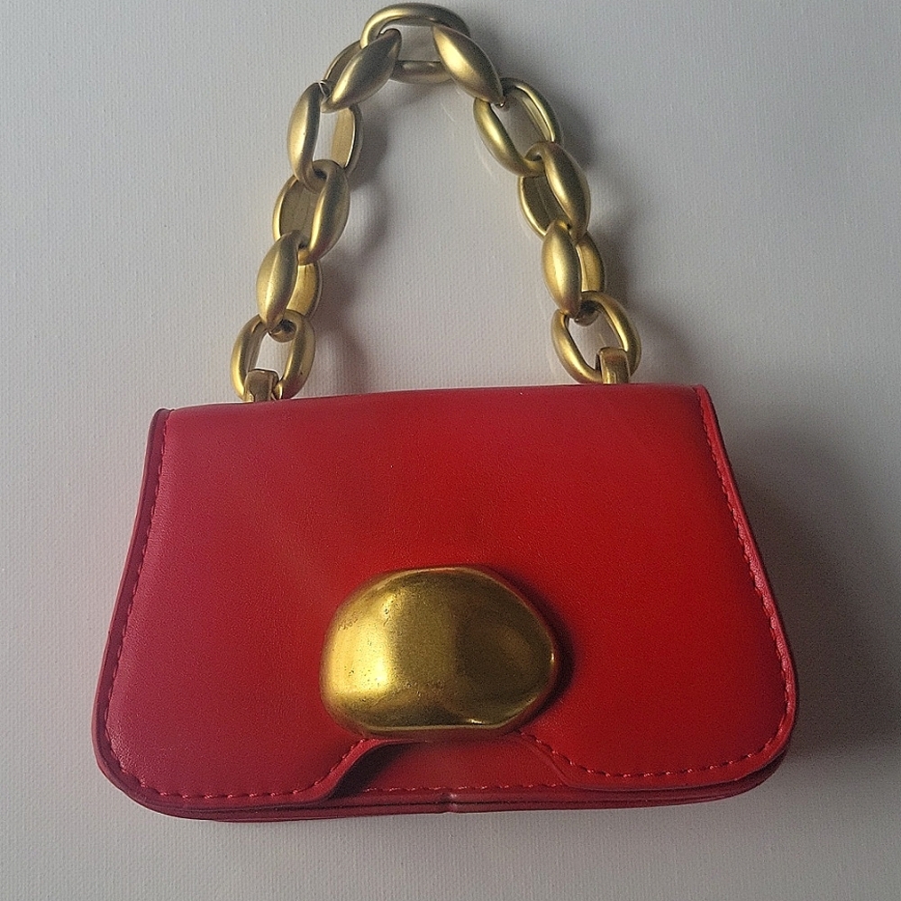 Cute tiny purse!!
